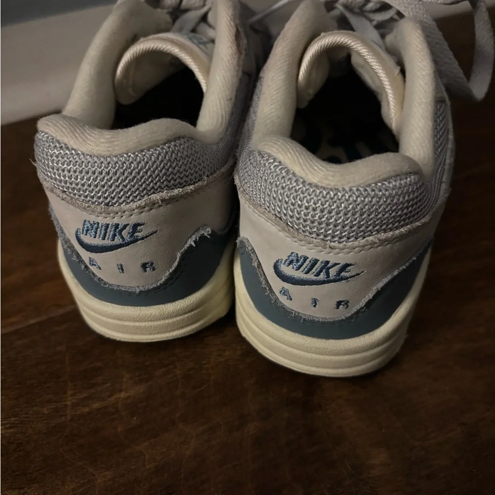 Patta Nike Air White and Blue Sneakers